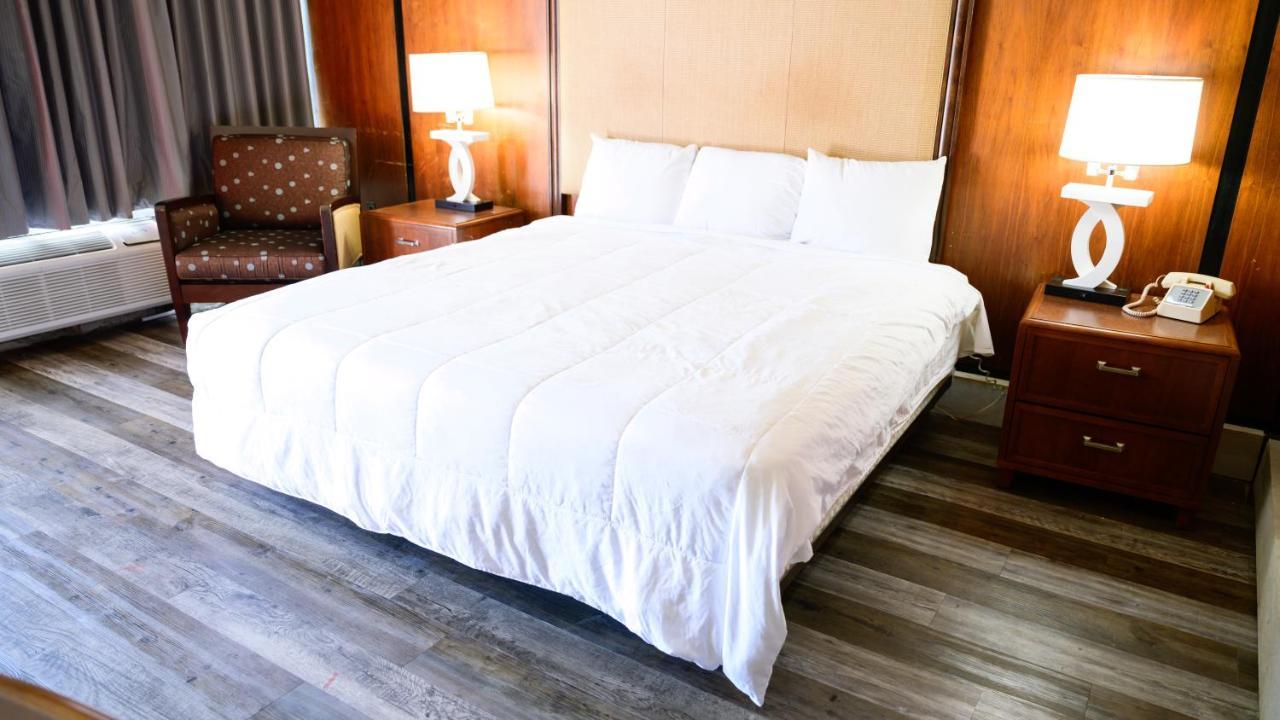 Oaks Motel Greensboro Nc Eksteriør bilde
